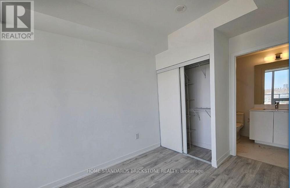 N545 - 7 Golden Lion Heights, Toronto, Ontario  M2M 0C1 - Photo 6 - C12637420