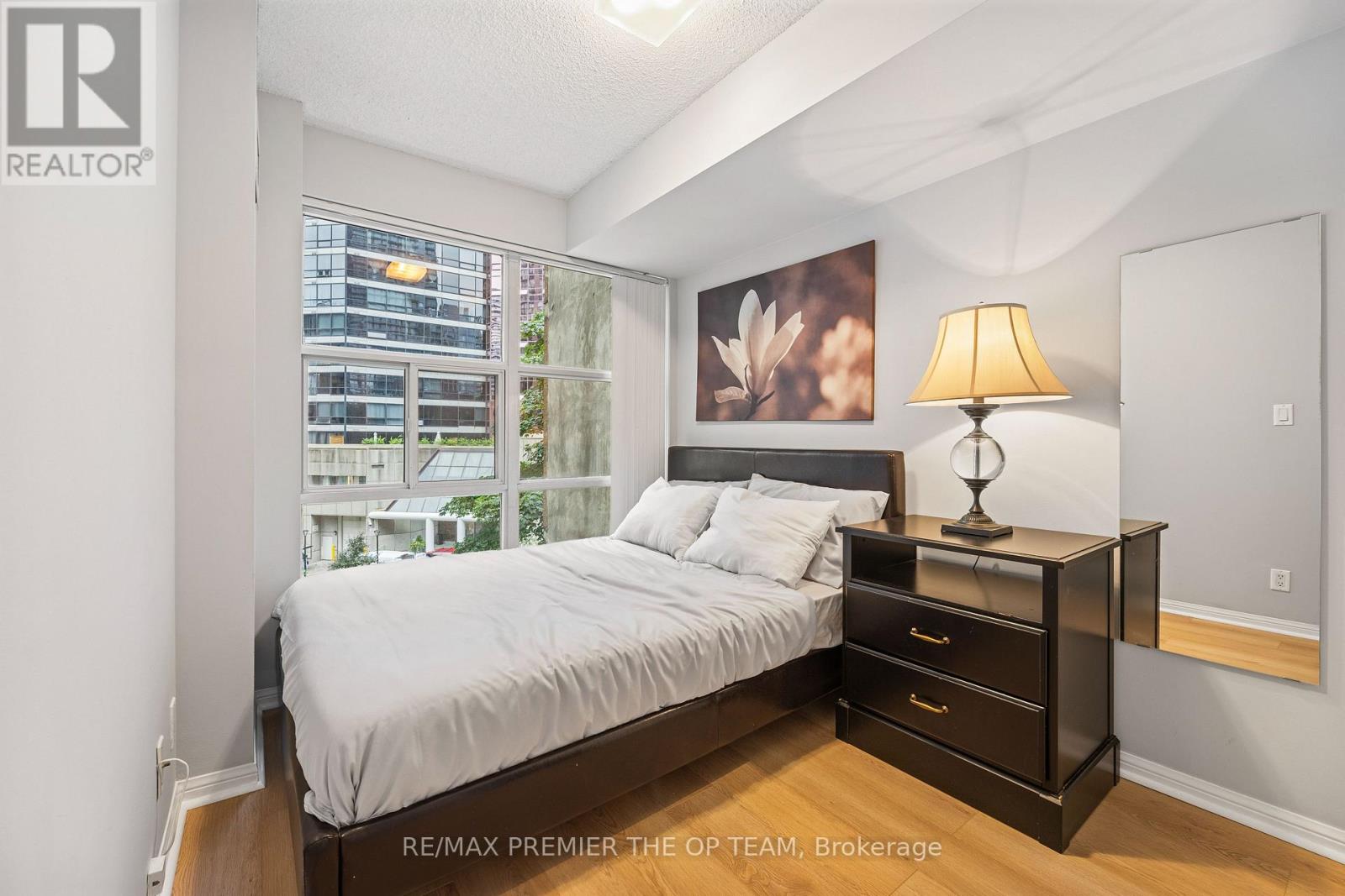 407 - 11 St Joseph Street, Toronto, Ontario  M4Y 3G4 - Photo 10 - C12637432