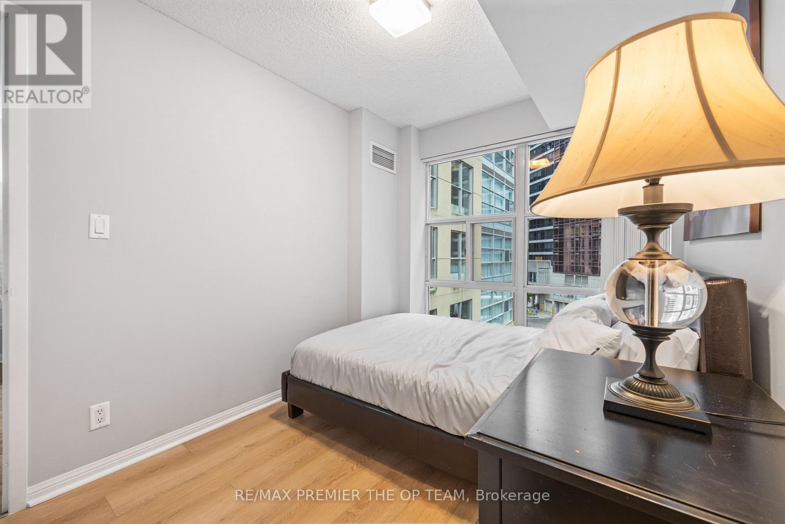 407 - 11 St Joseph Street, Toronto, Ontario  M4Y 3G4 - Photo 11 - C12637432