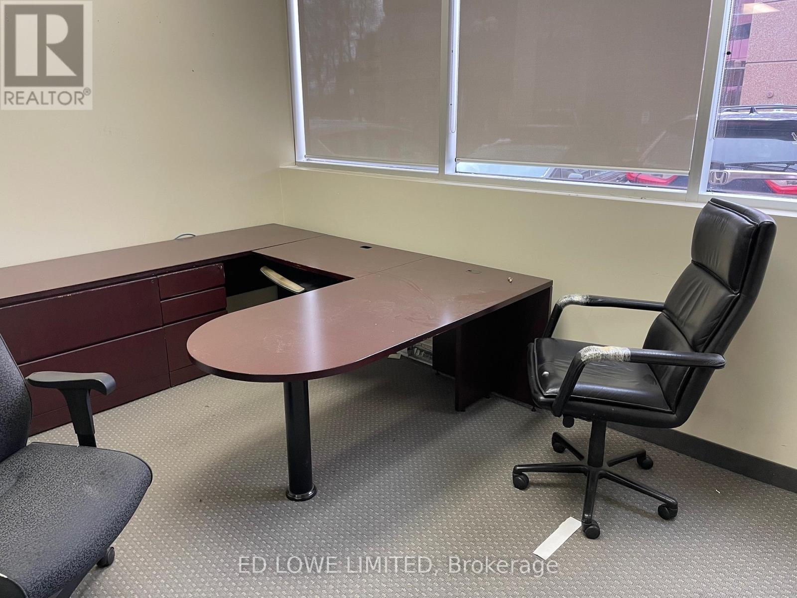 101 - 126 Wellington Street W, Barrie, Ontario  L4N 1K9 - Photo 3 - S11959502