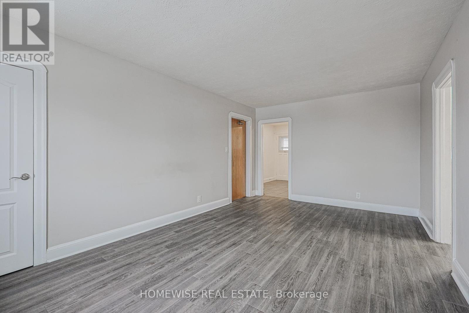 4 - 366 Mary Street N, Oshawa, Ontario  L1G 5C8 - Photo 11 - E12637446