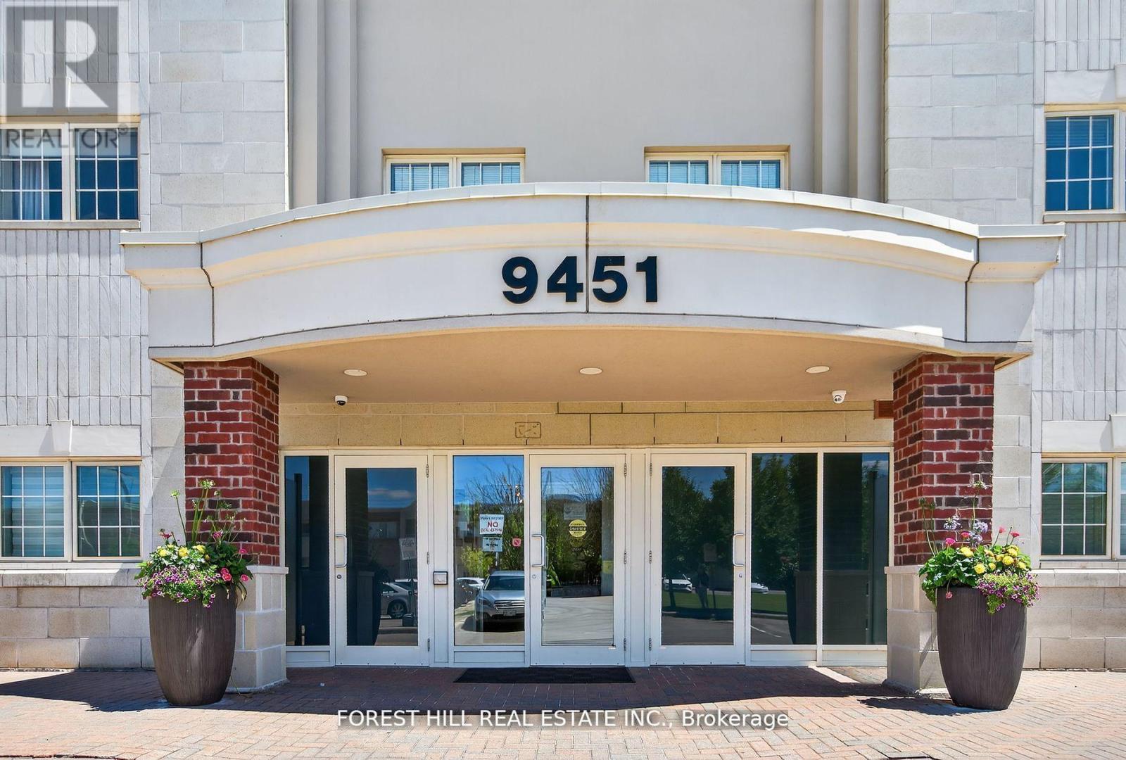 308 - 9451 Jane Street, Vaughan, Ontario  L6A 4H8 - Photo 2 - N12637328