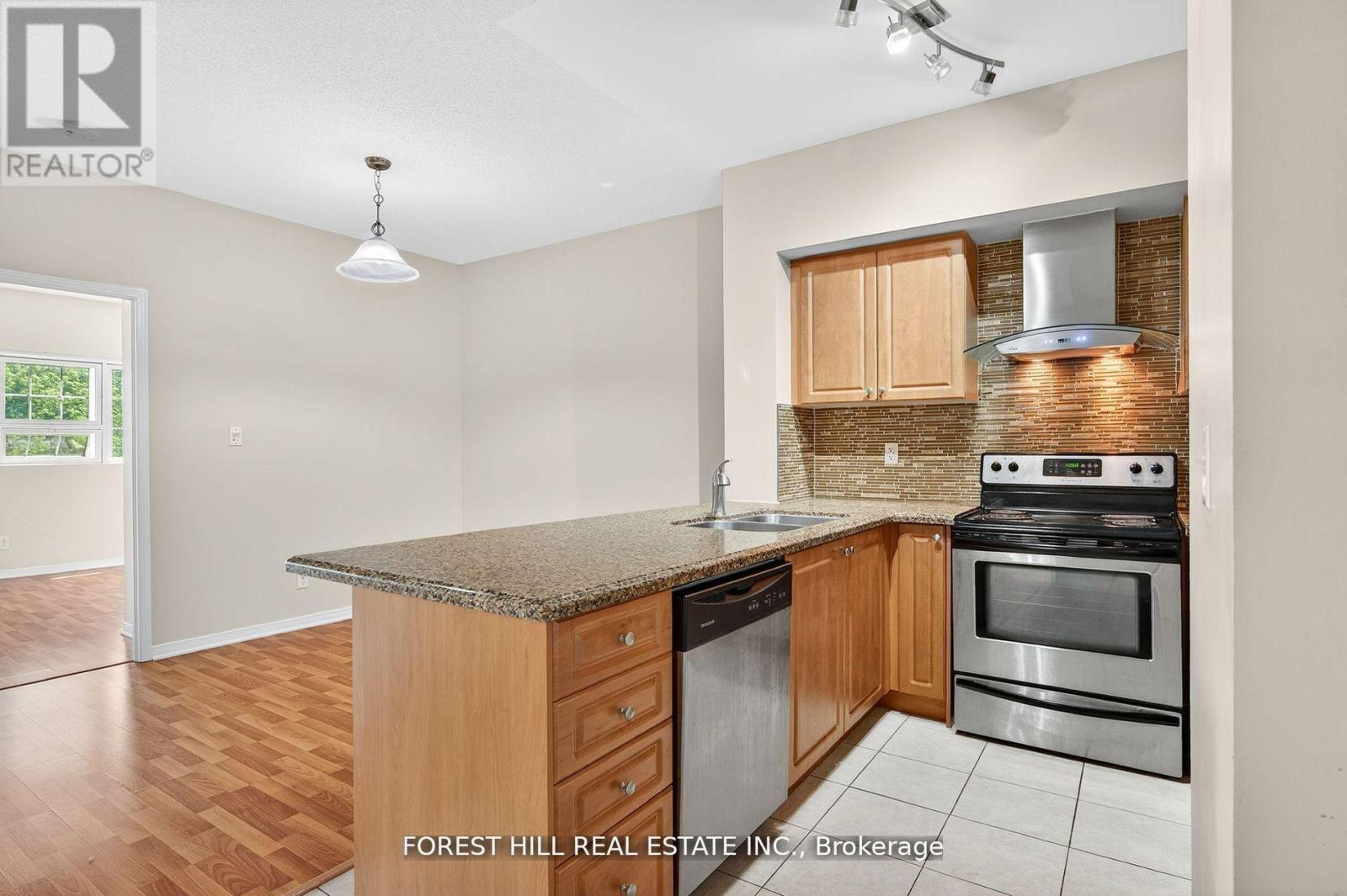 308 - 9451 Jane Street, Vaughan, Ontario  L6A 4H8 - Photo 8 - N12637328