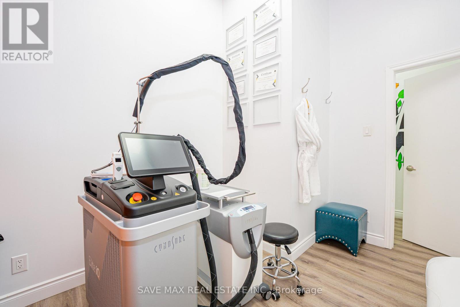 21 - 3255 Rutherford Road, Vaughan, Ontario  L4K 5Y5 - Photo 23 - N12637346