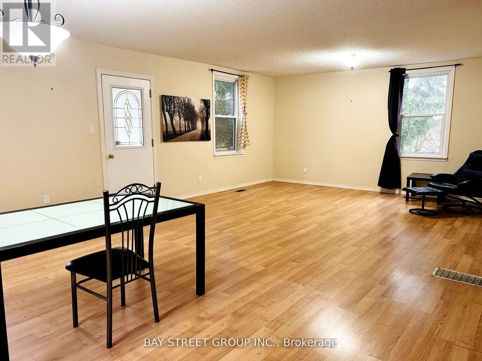 11288 Kennedy Road, Markham, Ontario  L6C 1P1 - Photo 2 - N12637450