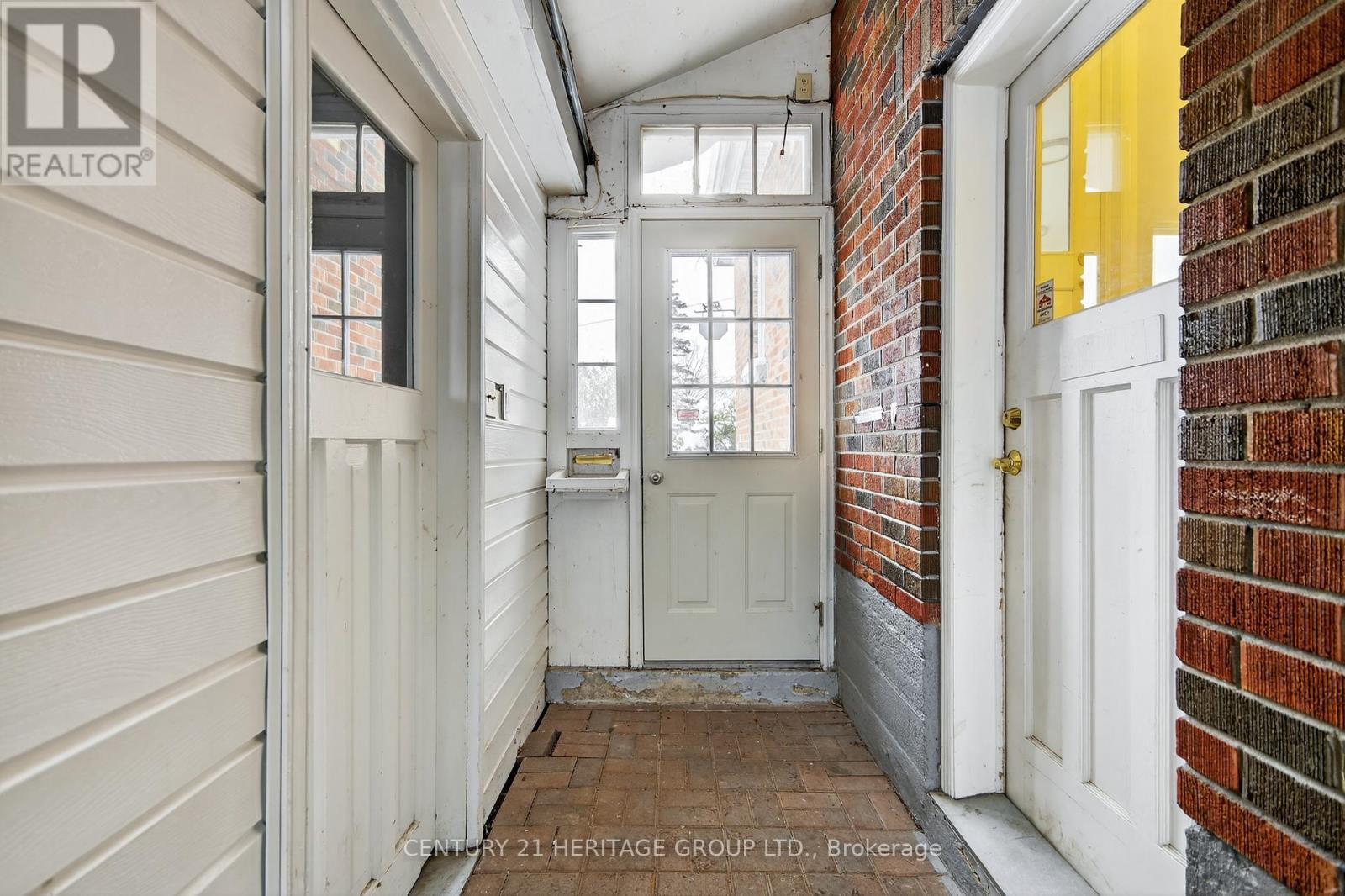 35 Argyle Avenue, Orillia, Ontario  L3V 2V5 - Photo 20 - S12377364