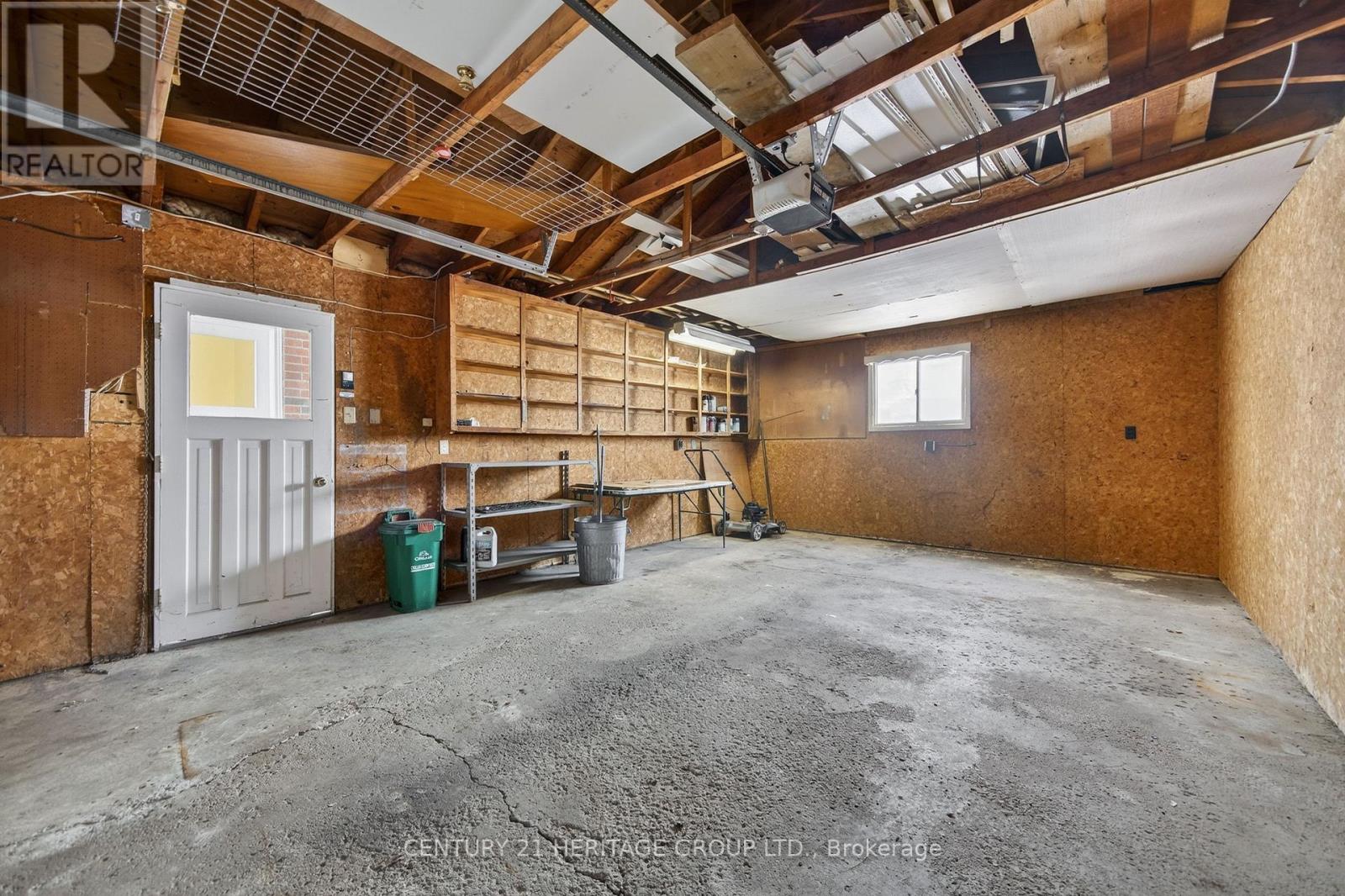 35 Argyle Avenue, Orillia, Ontario  L3V 2V5 - Photo 21 - S12377364