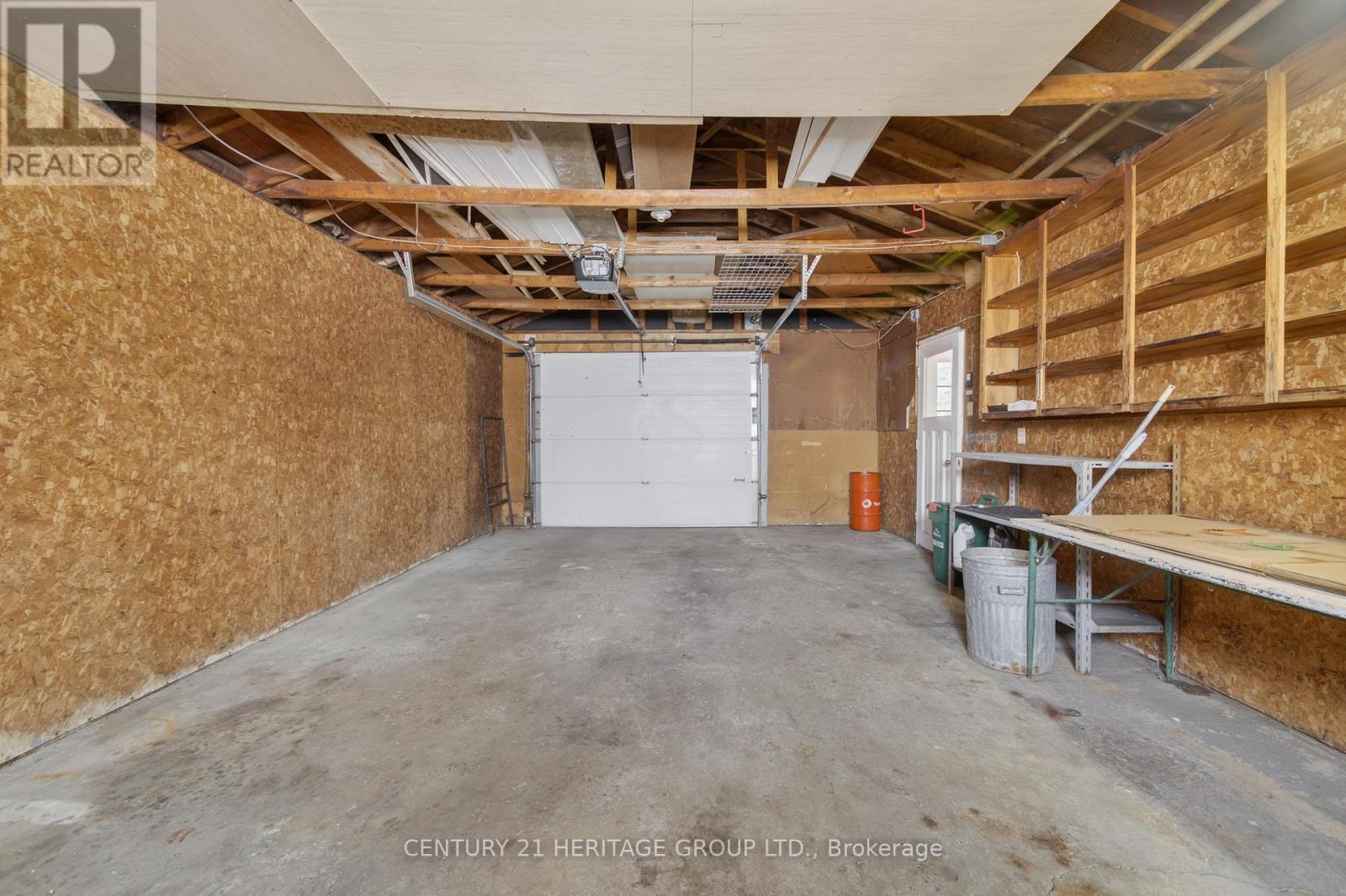 35 Argyle Avenue, Orillia, Ontario  L3V 2V5 - Photo 22 - S12377364