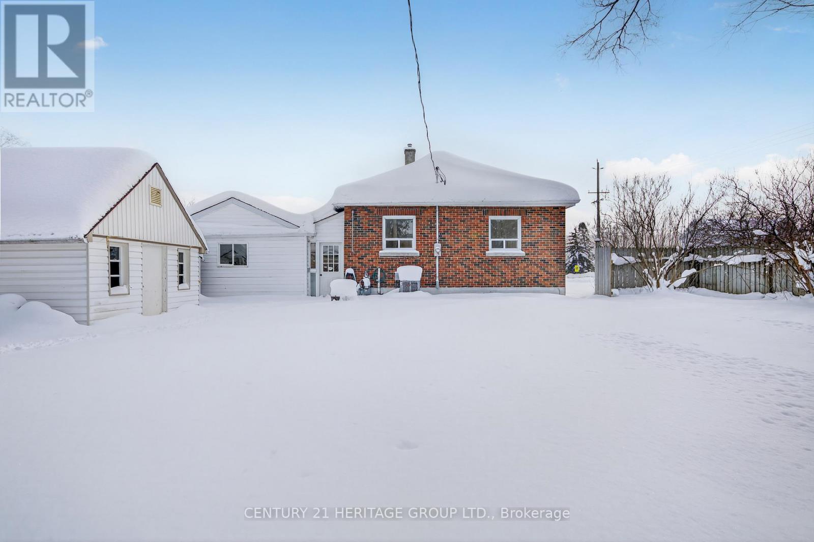 35 Argyle Avenue, Orillia, Ontario  L3V 2V5 - Photo 36 - S12377364