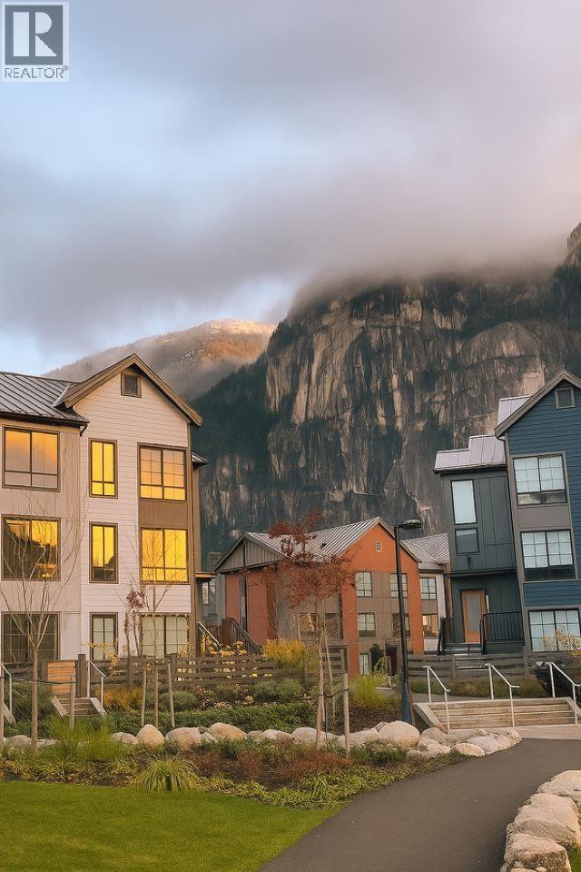 1344 Halyard Place, Squamish, British Columbia  V8B 2A1 - Photo 9 - R3067991