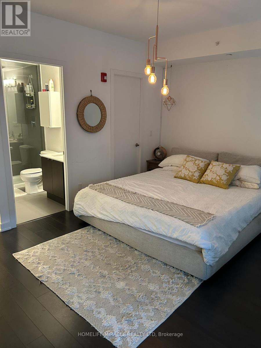 C203 - 5260 Dundas Street W, Burlington, Ontario  L7L 0J7 - Photo 11 - W12637354