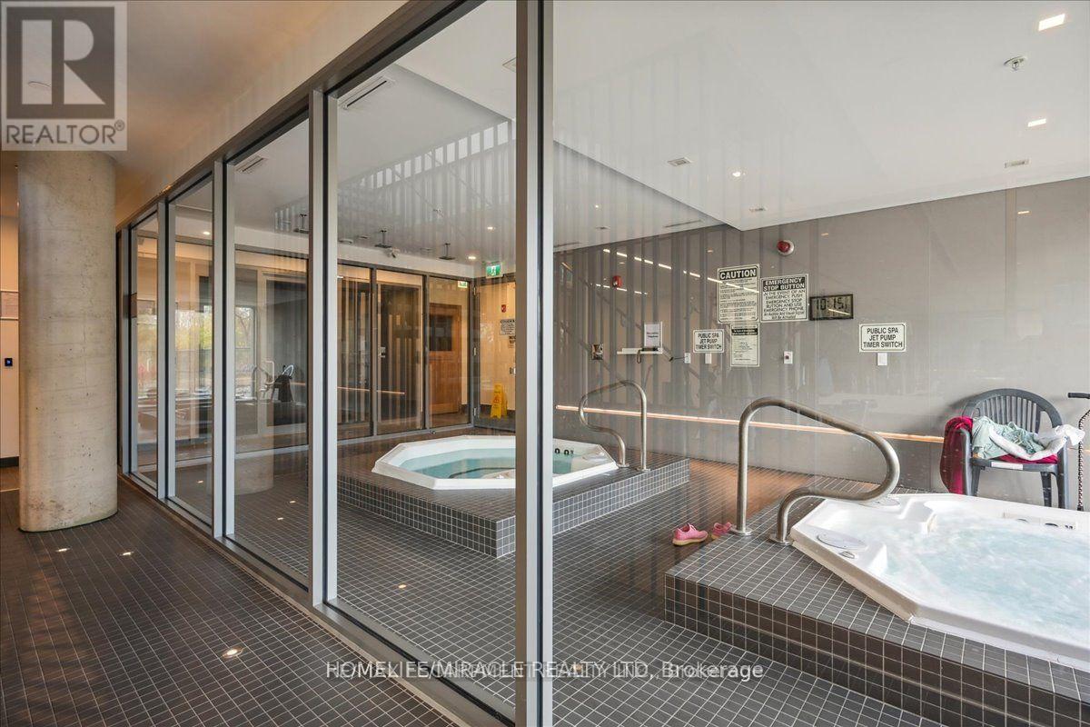 C203 - 5260 Dundas Street W, Burlington, Ontario  L7L 0J7 - Photo 14 - W12637354