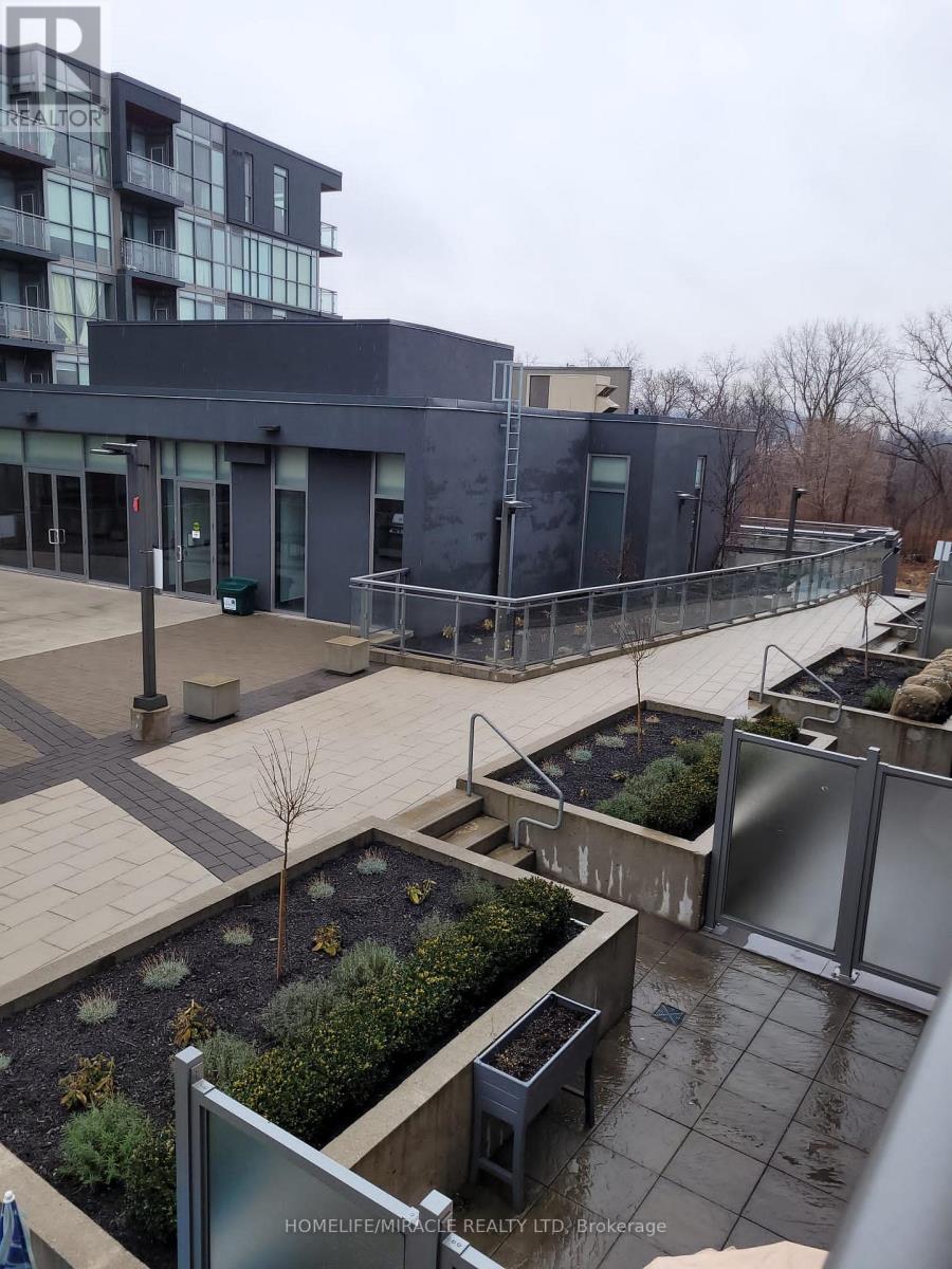 C203 - 5260 Dundas Street W, Burlington, Ontario  L7L 0J7 - Photo 19 - W12637354