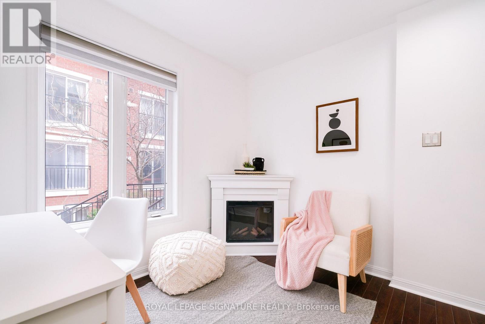 1602 - 28 Laidlaw Street, Toronto, Ontario  M6K 1X2 - Photo 14 - W12637384