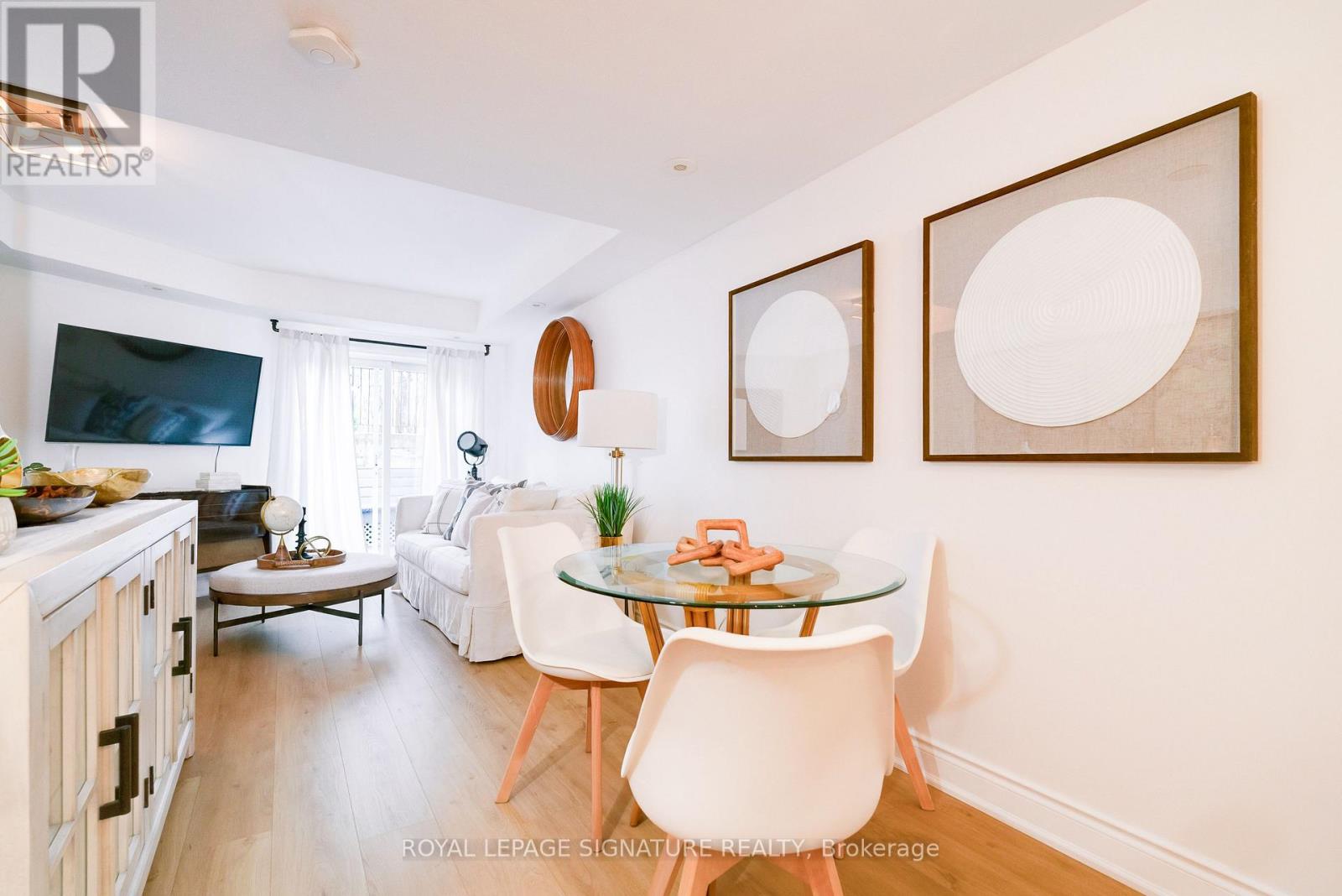 1602 - 28 Laidlaw Street, Toronto, Ontario  M6K 1X2 - Photo 6 - W12637384