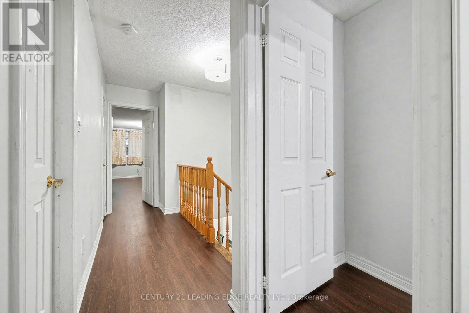 5 Traymore Street, Brampton, Ontario  L7A 2G2 - Photo 15 - W12637388