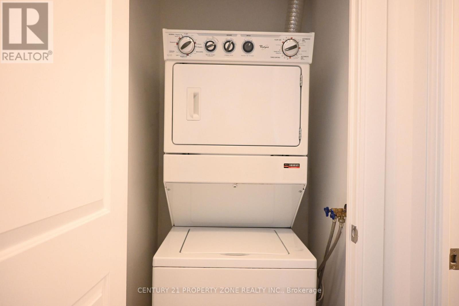 2401 - 330 Burnhamthorpe Road W, Mississauga, Ontario  L5B 0E1 - Photo 14 - W12637402