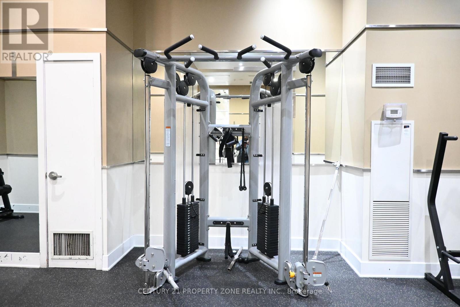 2401 - 330 Burnhamthorpe Road W, Mississauga, Ontario  L5B 0E1 - Photo 26 - W12637402