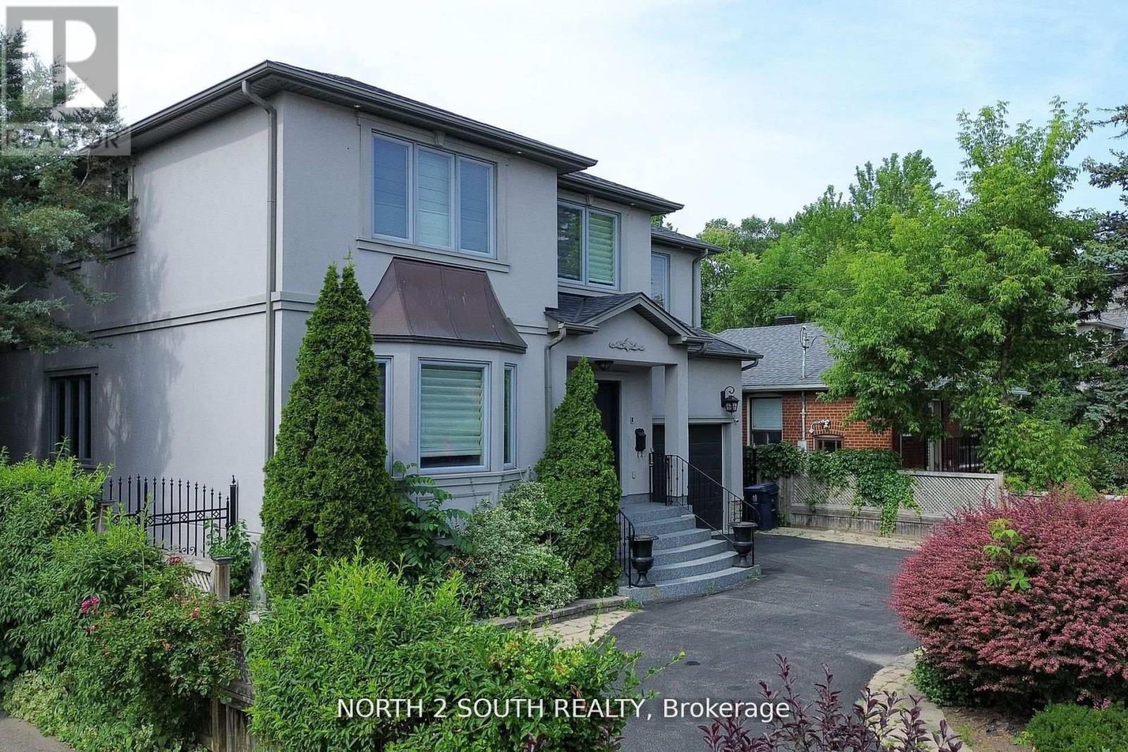 339 Burnhamthorpe Road, Toronto, Ontario  M9B 2A2 - Photo 3 - W12637418