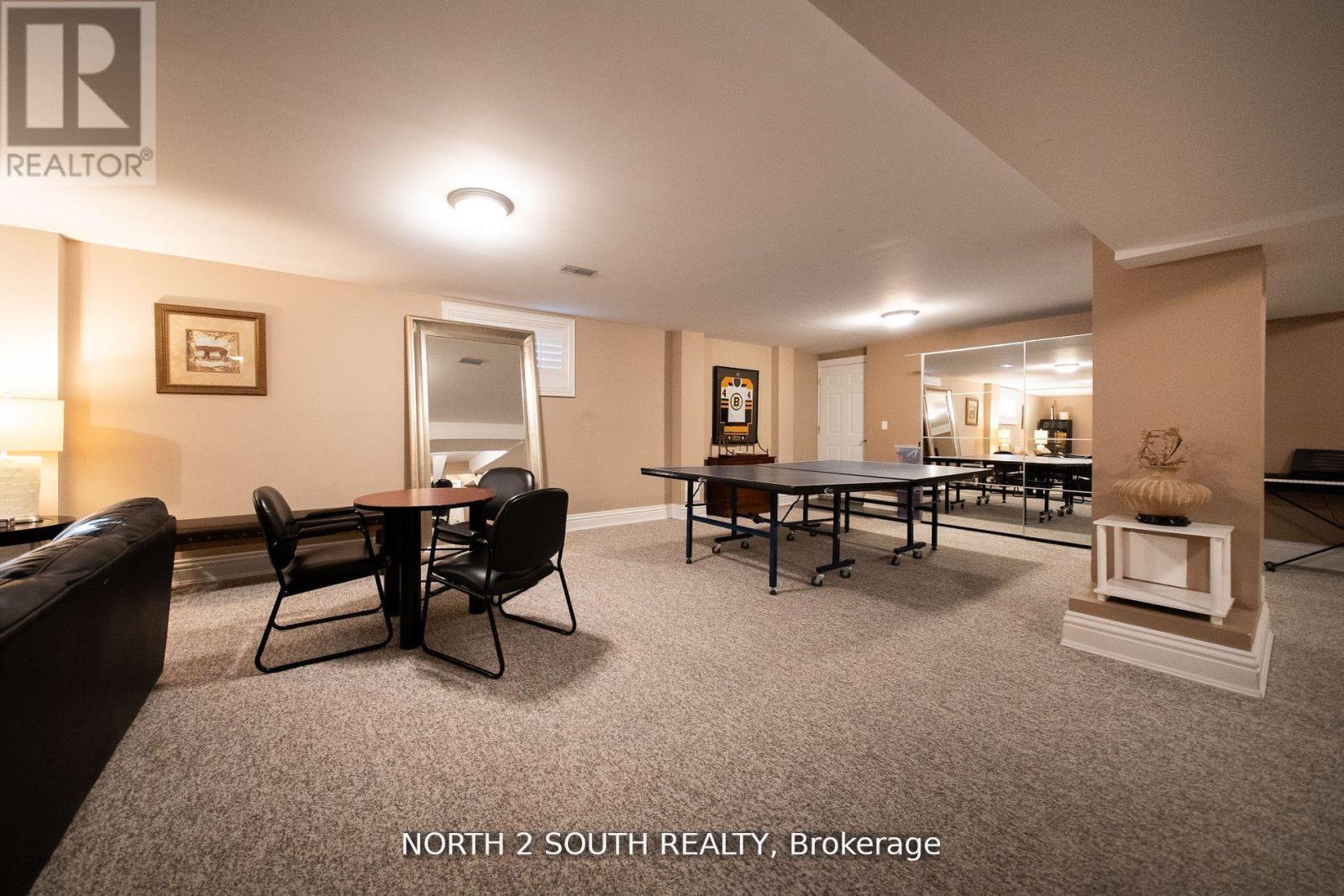 339 Burnhamthorpe Road, Toronto, Ontario  M9B 2A2 - Photo 31 - W12637418