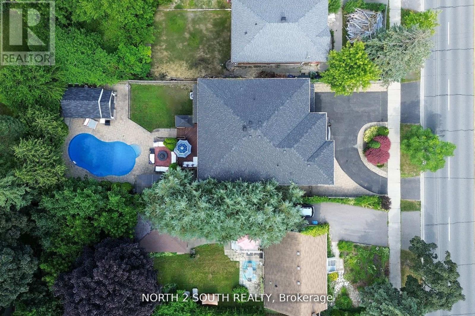 339 Burnhamthorpe Road, Toronto, Ontario  M9B 2A2 - Photo 50 - W12637418