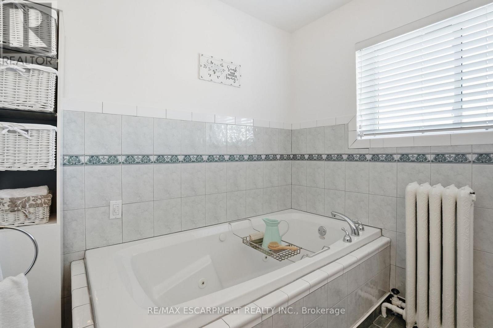 81 Simcoe Street E, Hamilton (North End), Ontario  L8L 3N3 - Photo 29 - X12637338