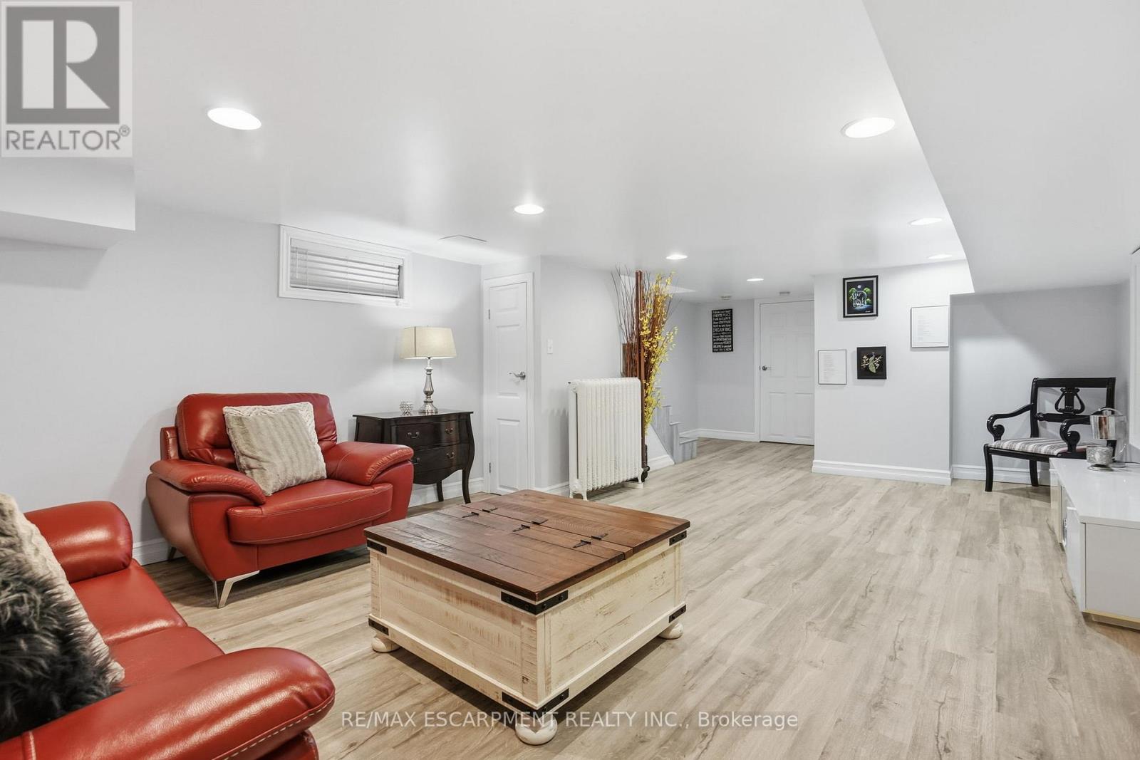 81 Simcoe Street E, Hamilton (North End), Ontario  L8L 3N3 - Photo 36 - X12637338