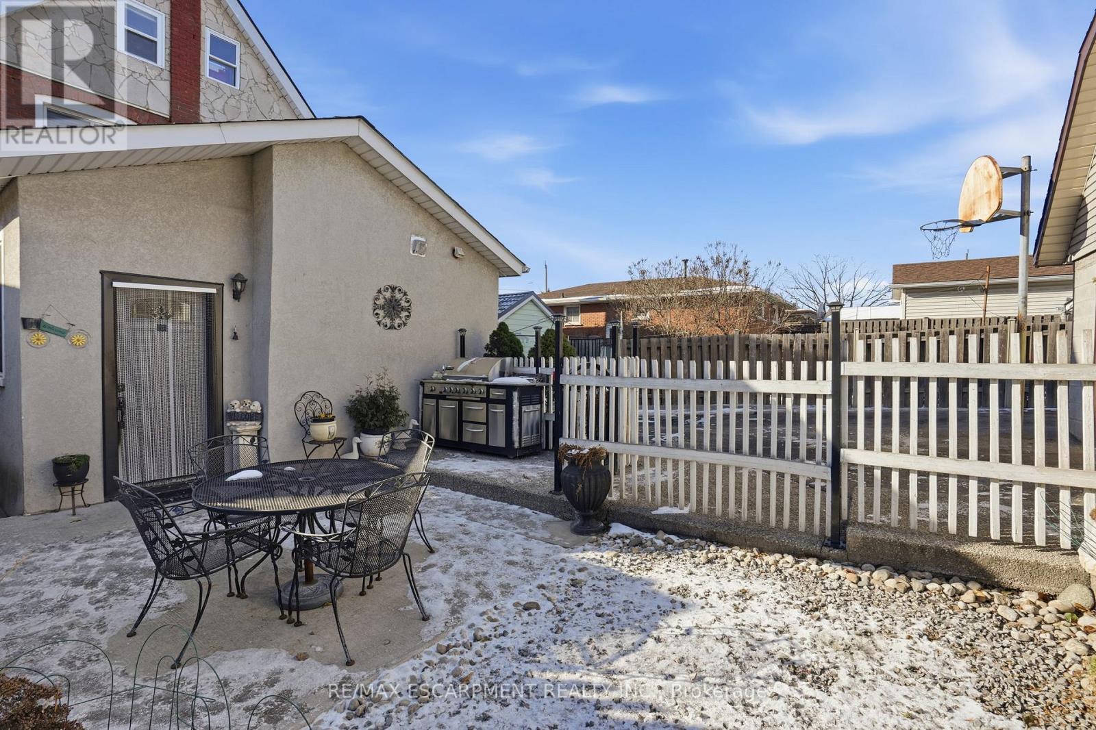 81 Simcoe Street E, Hamilton (North End), Ontario  L8L 3N3 - Photo 46 - X12637338