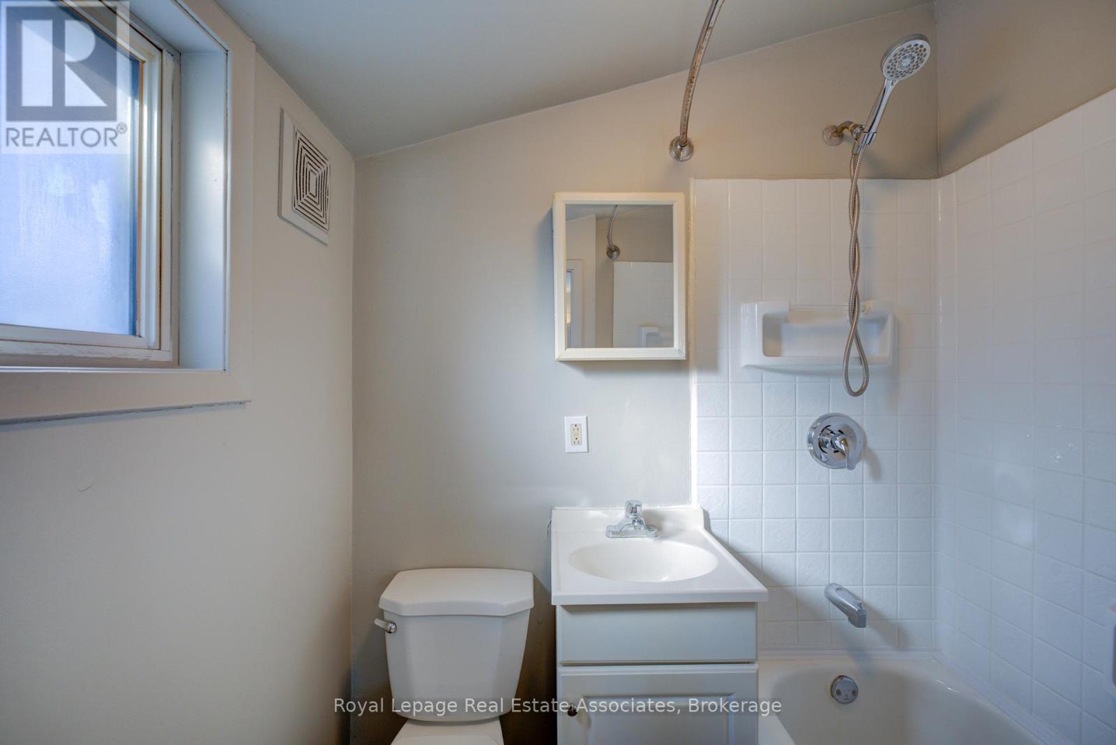 1 - 24 Duke Street, Brantford, Ontario  N3T 3T4 - Photo 20 - X12637366