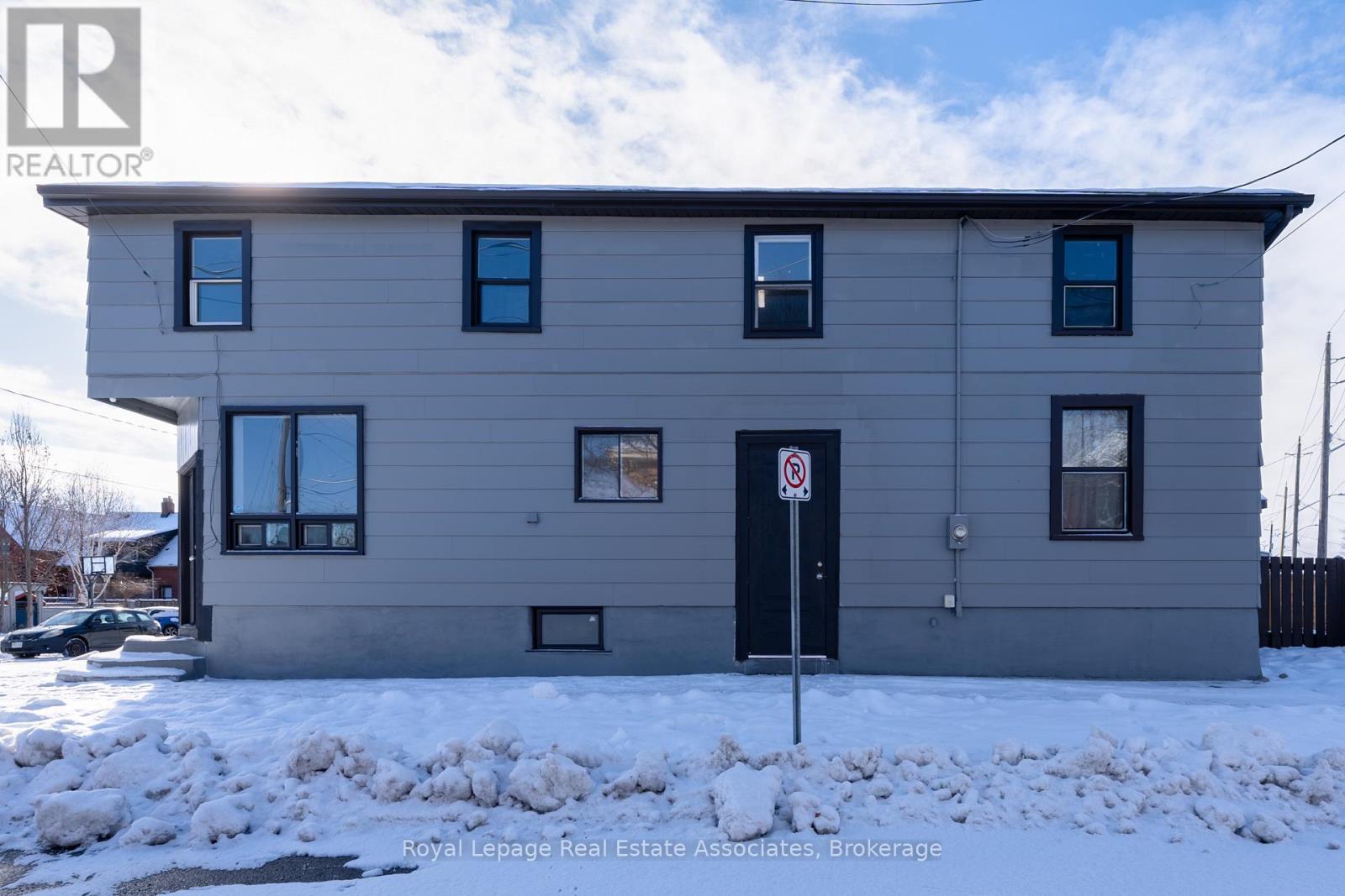 3 - 24 Duke Street S, Brantford, Ontario  N3T 3T4 - Photo 4 - X12637368