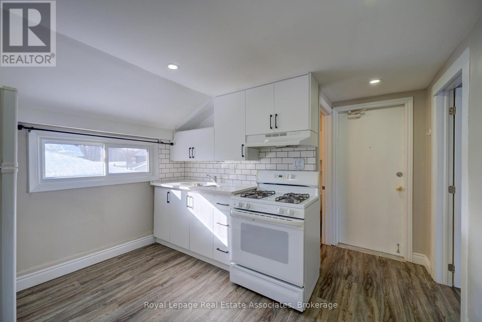 3 - 24 Duke Street S, Brantford, Ontario  N3T 3T4 - Photo 6 - X12637368