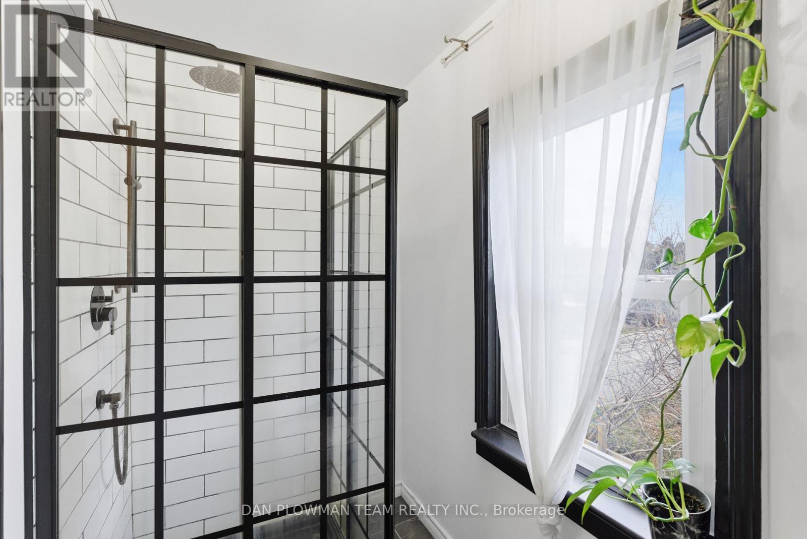 11 King Street W, Kawartha Lakes, Ontario  K0L 2W0 - Photo 23 - X12637438