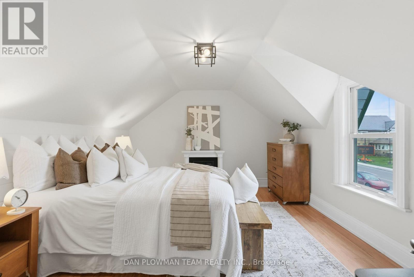 11 King Street W, Kawartha Lakes, Ontario  K0L 2W0 - Photo 32 - X12637438