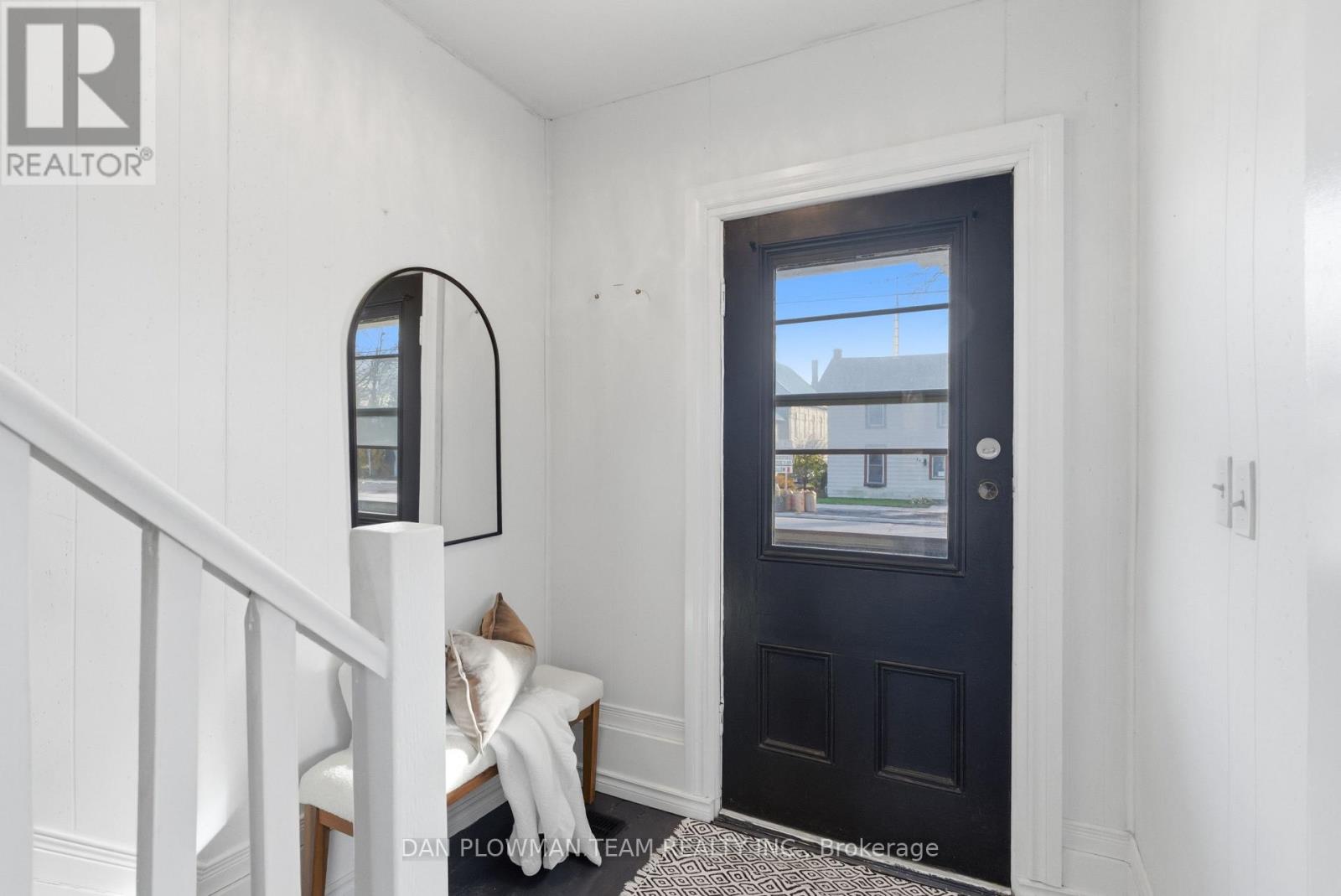 11 King Street W, Kawartha Lakes, Ontario  K0L 2W0 - Photo 8 - X12637438