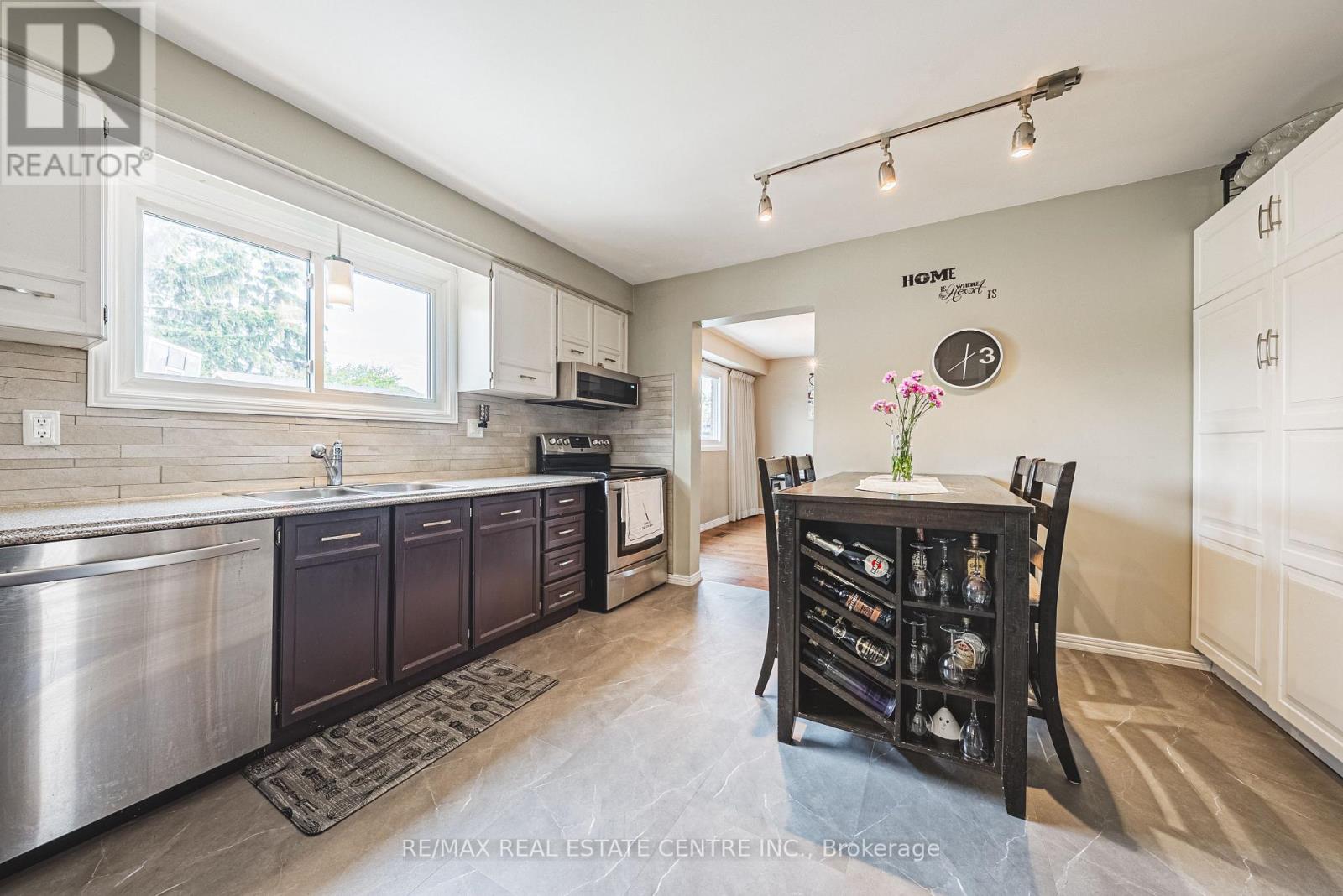 5 Bing Crescent, Hamilton, Ontario  L8E 3Z4 - Photo 12 - X12637440