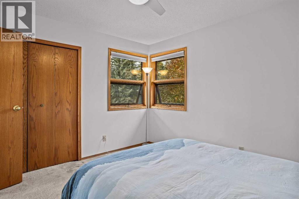 13 Riverview Place, Canmore, Alberta T1W 2B9 - Photo 29 - A2228675