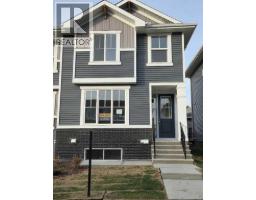 63 Lambeau Lane SE, Airdrie, Alberta