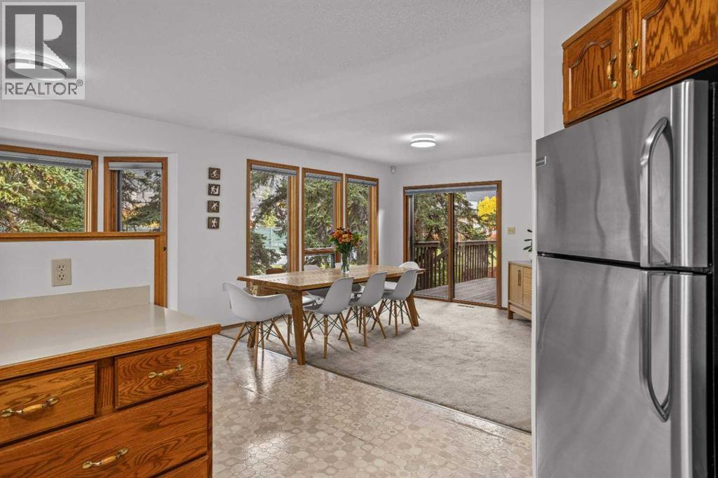 13 Riverview Place, Canmore, Alberta T1W 2B9 - Photo 23 - A2228675