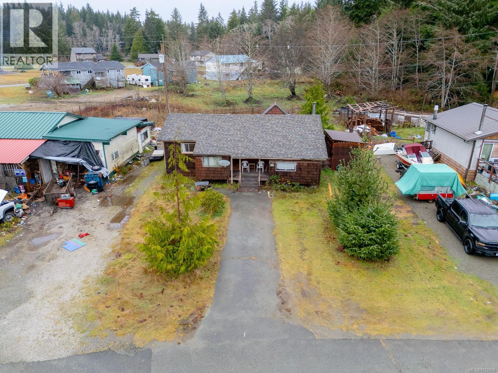 230 Clutus Rd, Bamfield, British Columbia  V0R 1B0 - Photo 62 - 1022006
