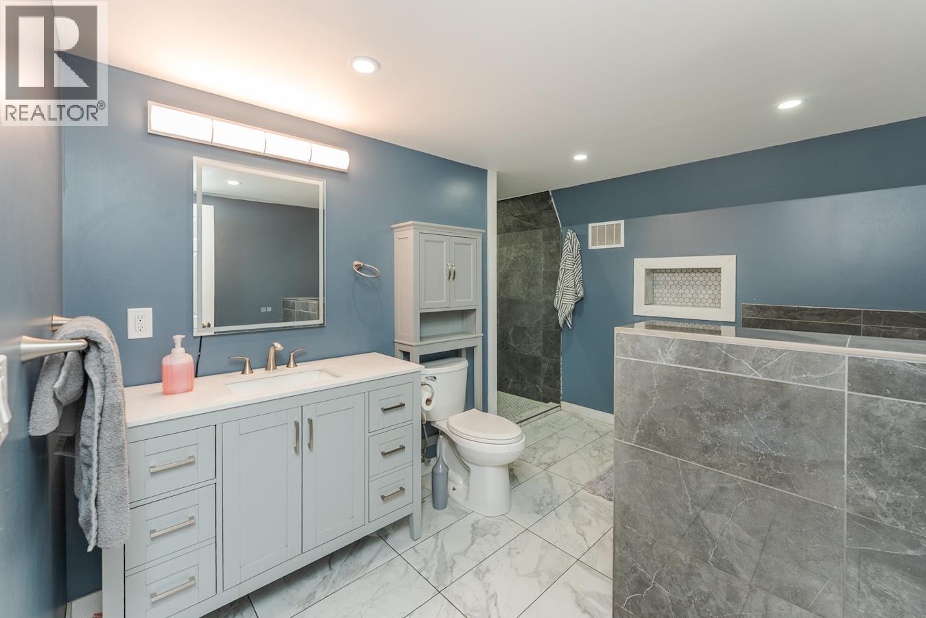 6315 Cummings Road, Prince George, British Columbia  V2N 5W1 - Photo 11 - R3074174