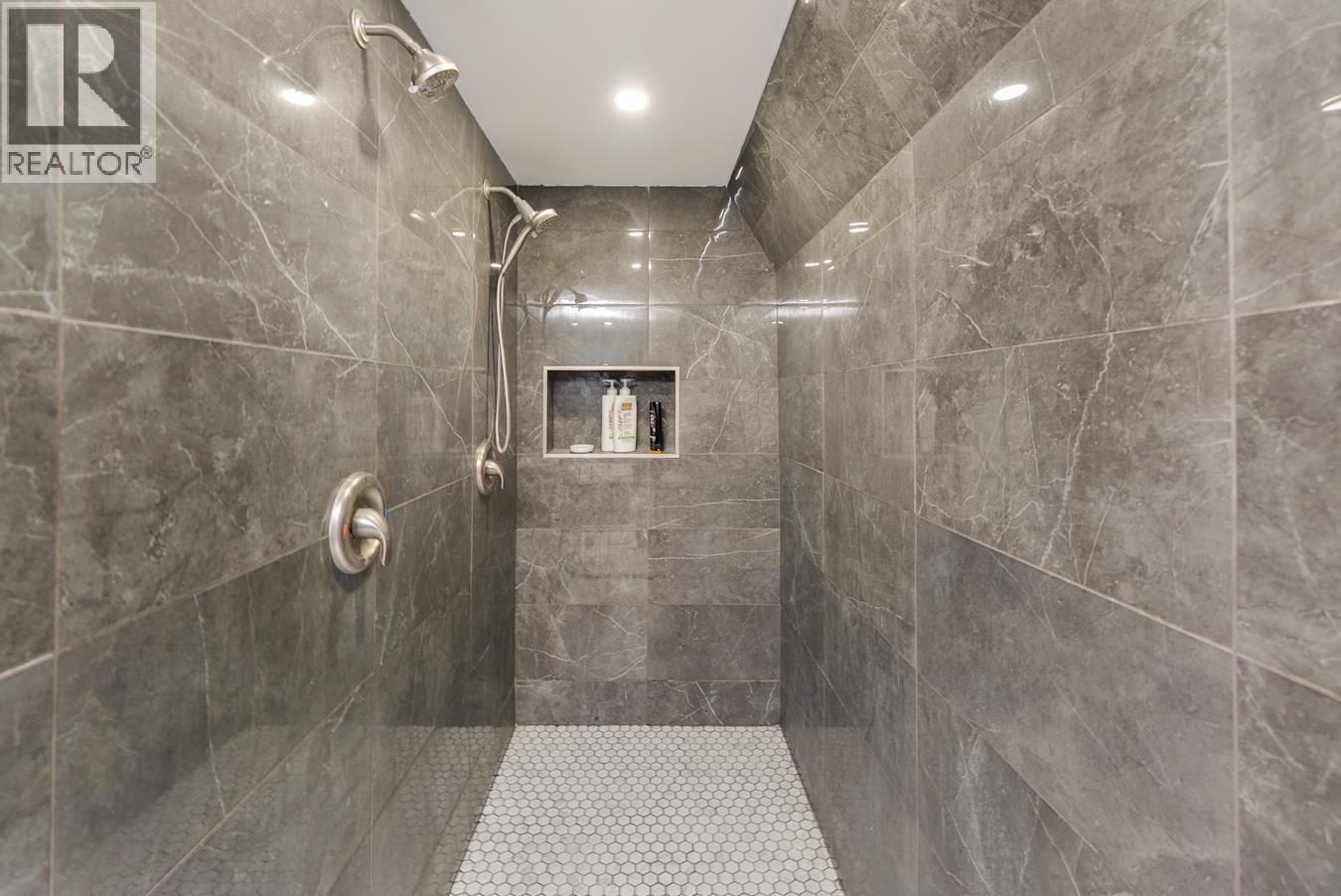 6315 Cummings Road, Prince George, British Columbia  V2N 5W1 - Photo 13 - R3074174