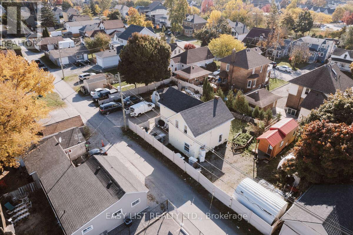 14 Chestnut Lane, St. Catharines, Ontario  L2T 1G4 - Photo 7 - X12474774