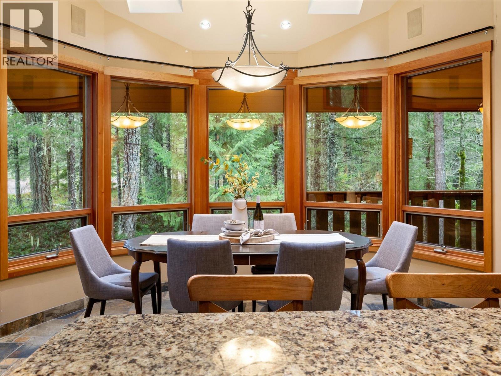 74 Black Tusk Drive, Whistler, British Columbia  V8E 0A1 - Photo 30 - R3074171