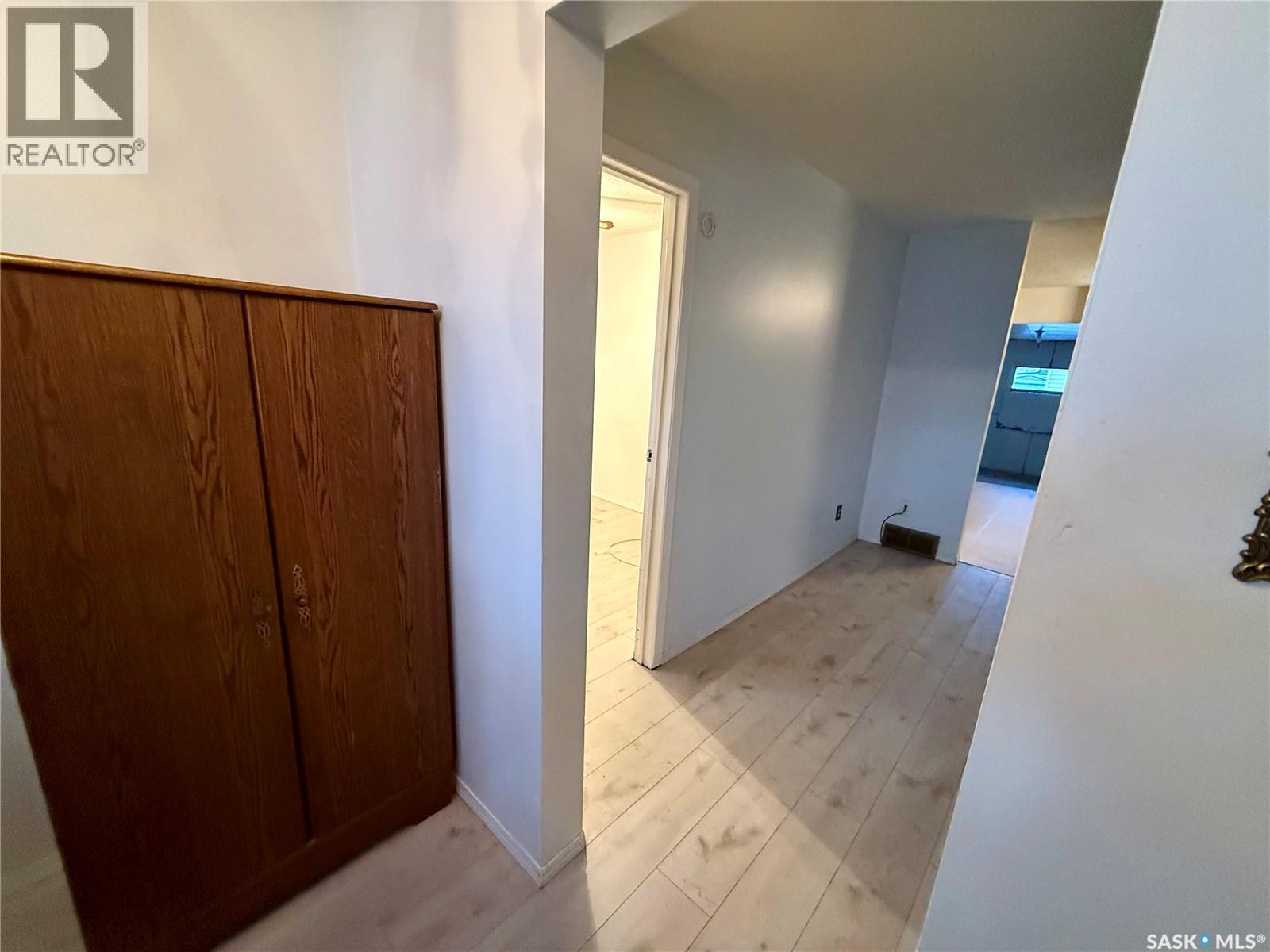 1140 Coteau Street W, Moose Jaw, Saskatchewan  S6H 5G6 - Photo 8 - SK024077