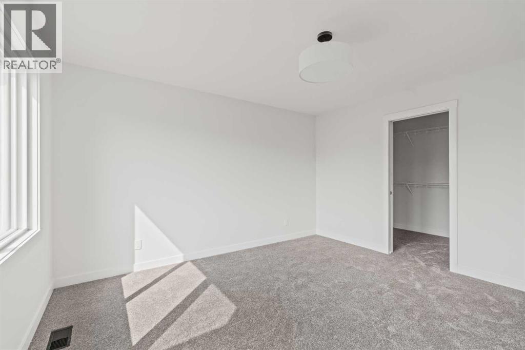 275 Silver Spruce Grove Sw, Calgary, Alberta  T2X 5M3 - Photo 27 - A2267309