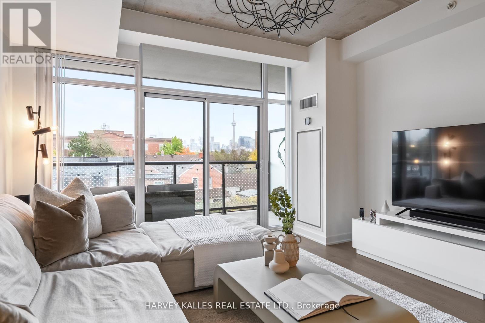 318 - 109 Ossington Avenue, Toronto, Ontario  M6J 0G1 - Photo 15 - C12637488