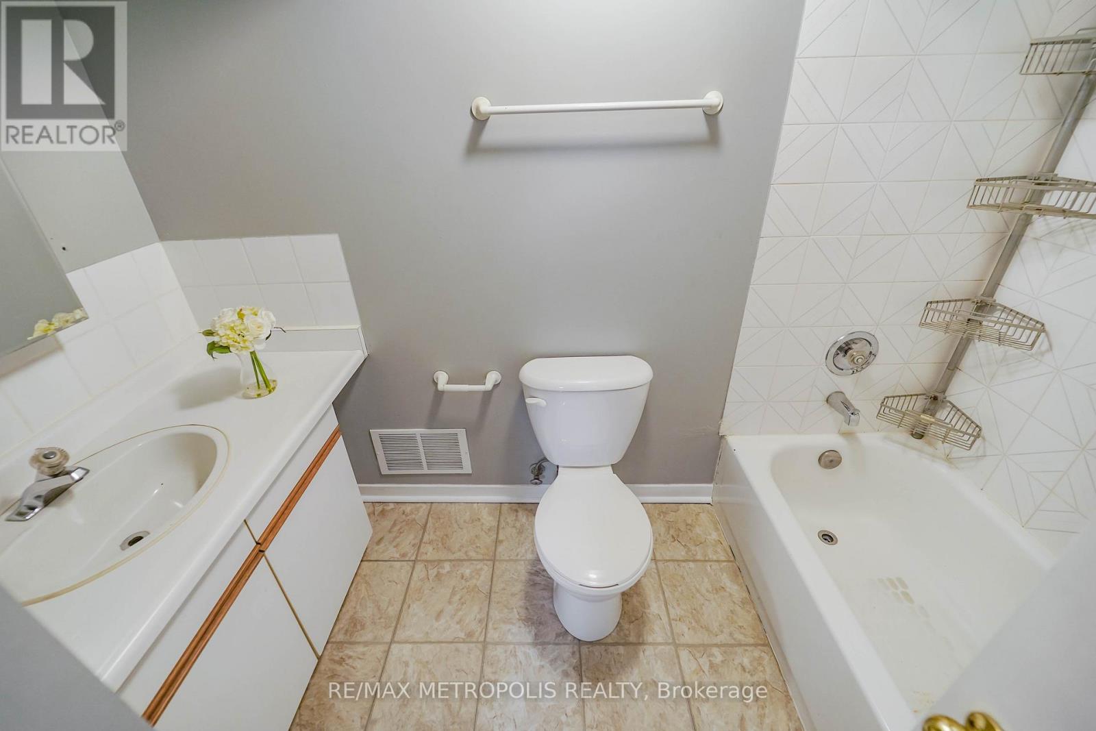 332 Nina Court, Oshawa, Ontario  L1K 1S7 - Photo 43 - E12637464