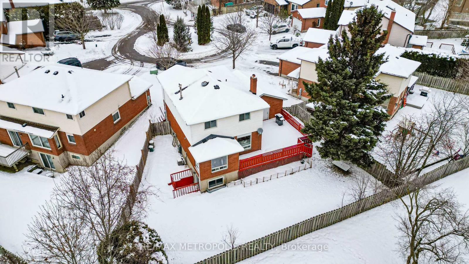 332 Nina Court, Oshawa, Ontario  L1K 1S7 - Photo 5 - E12637464