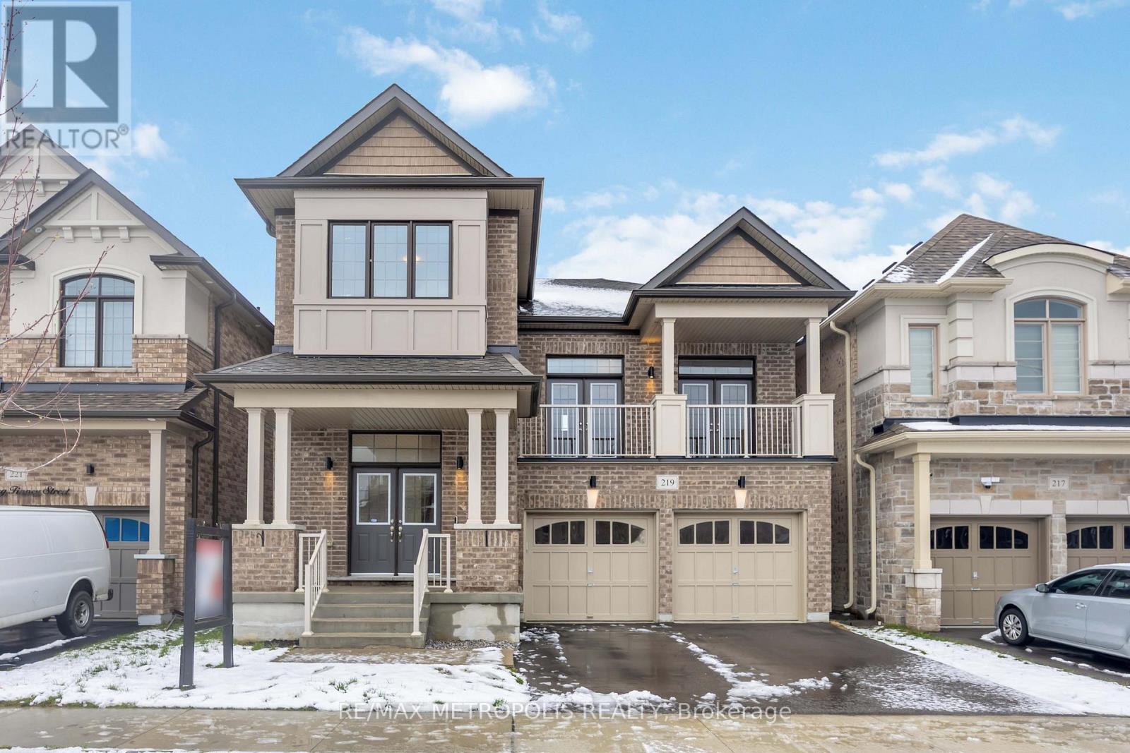 MAIN - 219 DOUG FINNEY STREET, Oshawa, Ontario