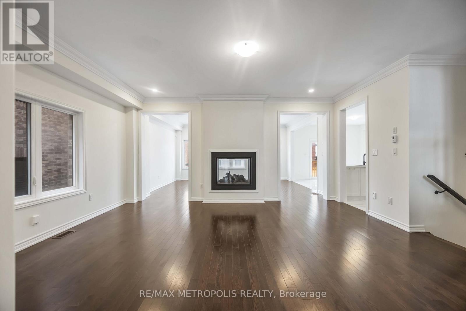 Main - 219 Doug Finney Street, Oshawa, Ontario  L1K 3G3 - Photo 6 - E12637478